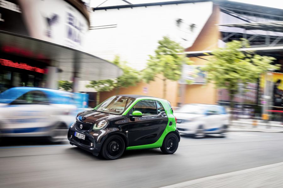  Smart ForTwo Prime Coupe Electric Drive 2017 года  (фото 36 из 48)